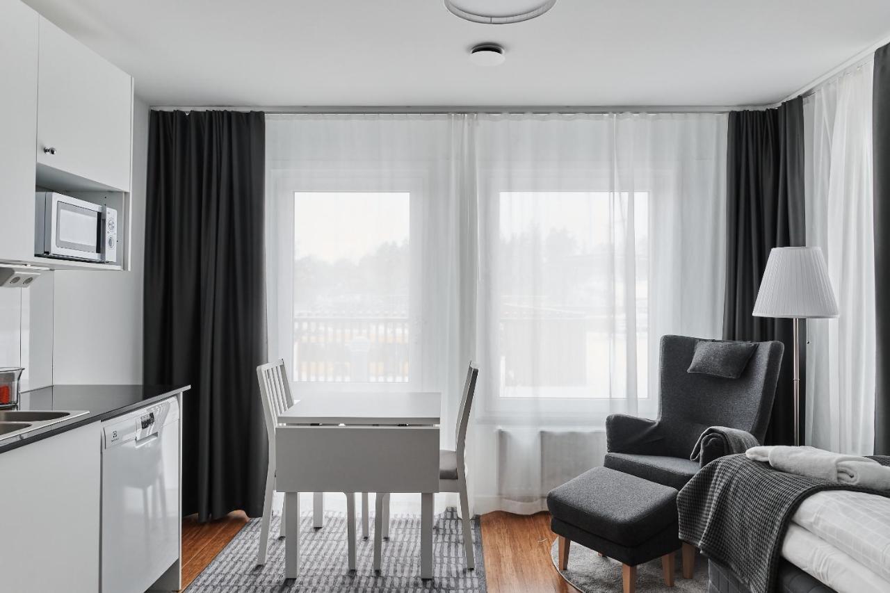 Continental Apartment Hotel Knivsta Knivsta  Εξωτερικό φωτογραφία