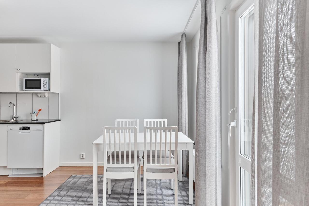 Continental Apartment Hotel Knivsta Knivsta  Εξωτερικό φωτογραφία